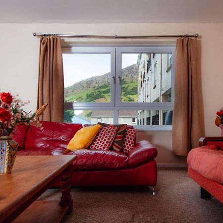 Fab Arthur Seat Views, Old Town Apartment Edinburgh Exterior photo