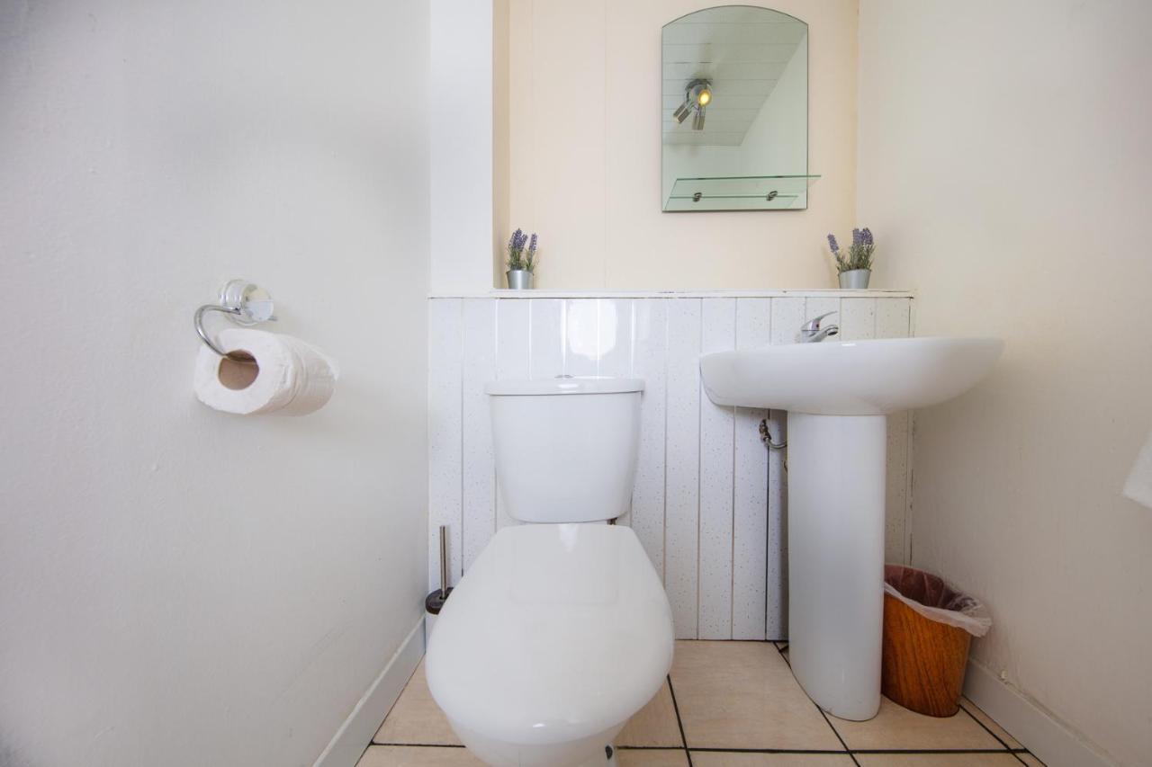 Fab Arthur Seat Views, Old Town Apartment Edinburgh Exterior photo
